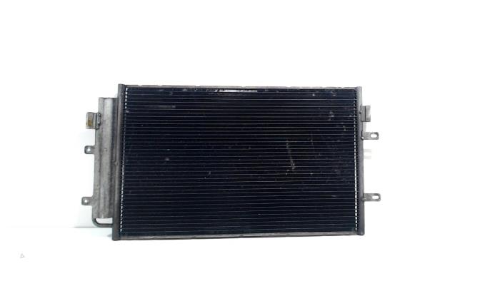 Usagé Radiateur clim Iveco New Daily Prix € 18,00 Règlement à la marge proposé par Van der Ven Autorecycling B.V.