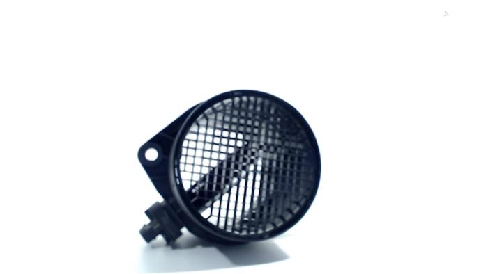 Gebrauchte Luftmassenmesser Audi A4 Preis € 12,00 Margenregelung angeboten von Van der Ven Autorecycling B.V.