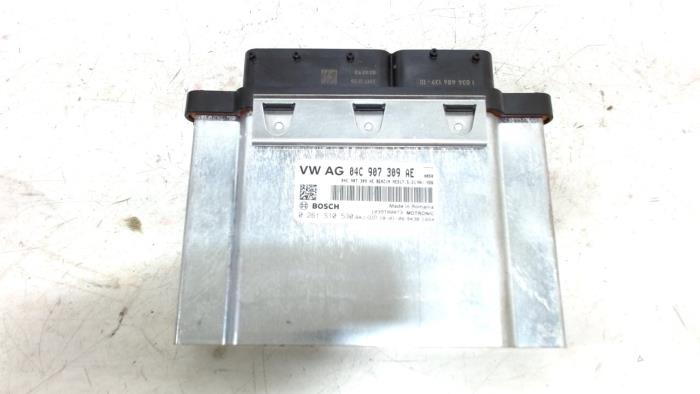 Used Engine management computer Volkswagen E-Golf Price € 72,00 Margin scheme offered by Van der Ven Autorecycling B.V.