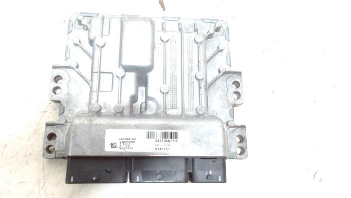 Used Engine management computer Renault Megane Price € 93,00 Margin scheme offered by Van der Ven Autorecycling B.V.