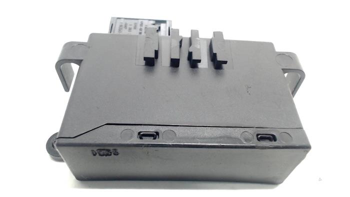 Used Computer, miscellaneous BMW 3-Serie Price € 14,00 Margin scheme offered by Van der Ven Autorecycling B.V.