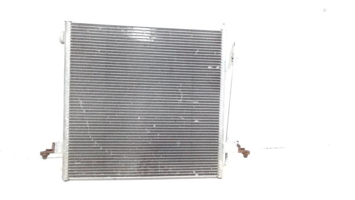Usagé Radiateur clim Mitsubishi L200 Prix € 27,00 Règlement à la marge proposé par Van der Ven Autorecycling B.V.