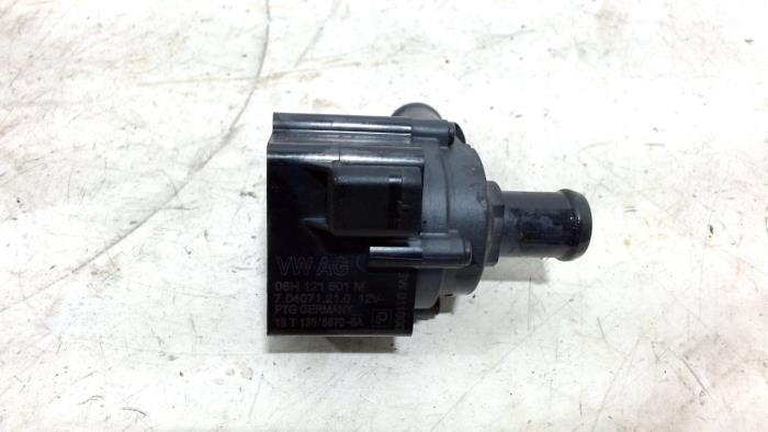Begagnade Vattenpump Audi RS4 Pris € 14,00 Marginaltabell erbjuds av Van der Ven Autorecycling B.V.