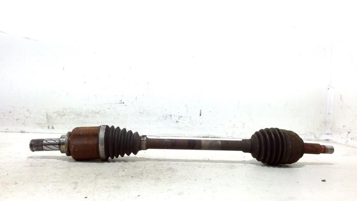 Gebrauchte Antriebswelle links vorne Renault Clio Preis € 26,50 Margenregelung angeboten von Van der Ven Autorecycling B.V.