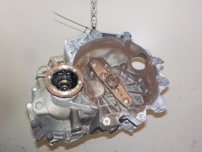 Gebrauchte Getriebe Volkswagen Fox Preis € 74,99 Margenregelung angeboten von Van der Ven Autorecycling B.V.