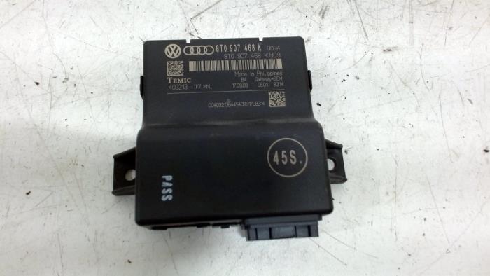 Używane Modul gateway Audi A4 Cena € 33,00 Procedura marży oferowane przez Van der Ven Autorecycling B.V.