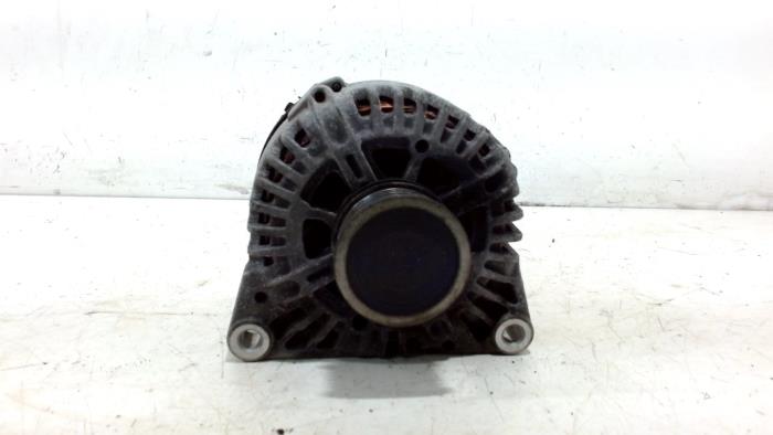 Gebrauchte Dynamo Peugeot 4007 Preis € 30,00 Margenregelung angeboten von Van der Ven Autorecycling B.V.