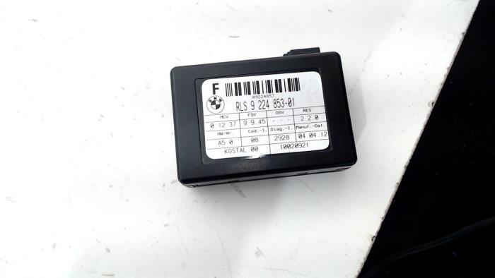 Begagnade Regnsensor Mini ONE Pris € 22,50 Marginaltabell erbjuds av Van der Ven Autorecycling B.V.