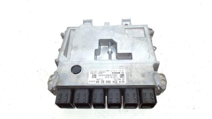 Used Engine management computer Mercedes C-Klasse Price € 185,00 Margin scheme offered by Van der Ven Autorecycling B.V.