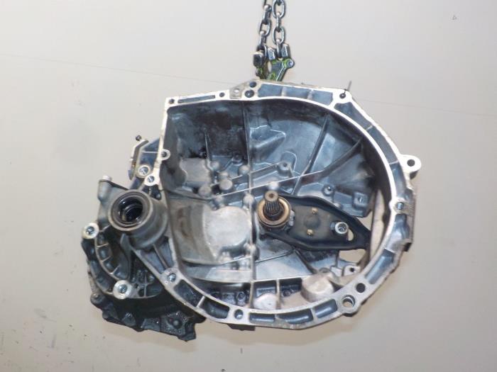 Gebrauchte Getriebe Peugeot 207 Preis € 74,99 Margenregelung angeboten von Van der Ven Autorecycling B.V.