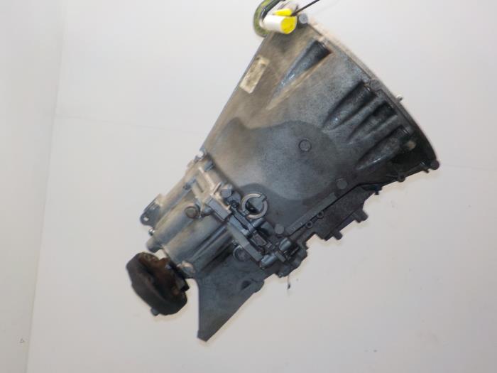 Gebrauchte Getriebe Mercedes C-Klasse Preis € 199,99 Margenregelung angeboten von Van der Ven Autorecycling B.V.