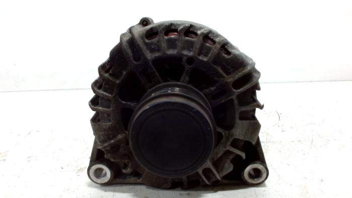 Gebrauchte Dynamo Ford Fiesta Preis € 45,00 Margenregelung angeboten von Van der Ven Autorecycling B.V.