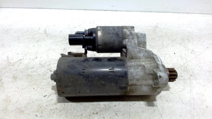 Used Engine management computer Volkswagen Golf Price € 14,99 Margin scheme offered by Van der Ven Autorecycling B.V.