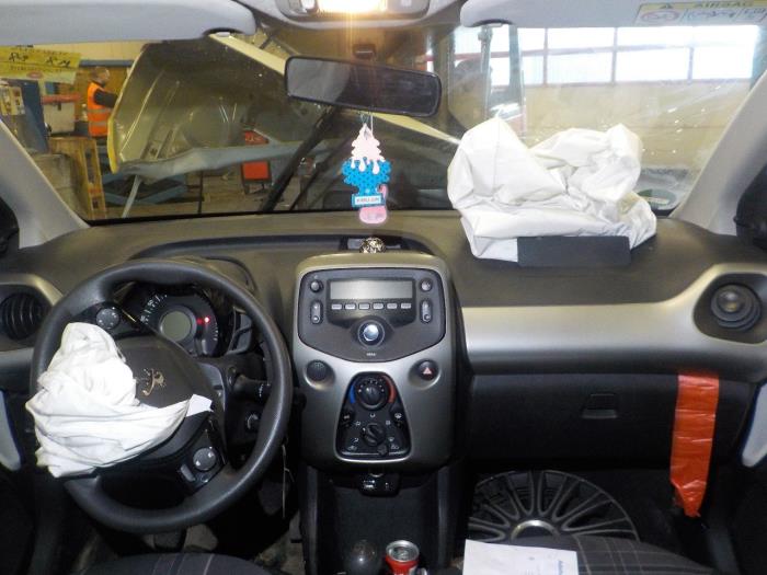 Zündspule van een Peugeot 108 2018