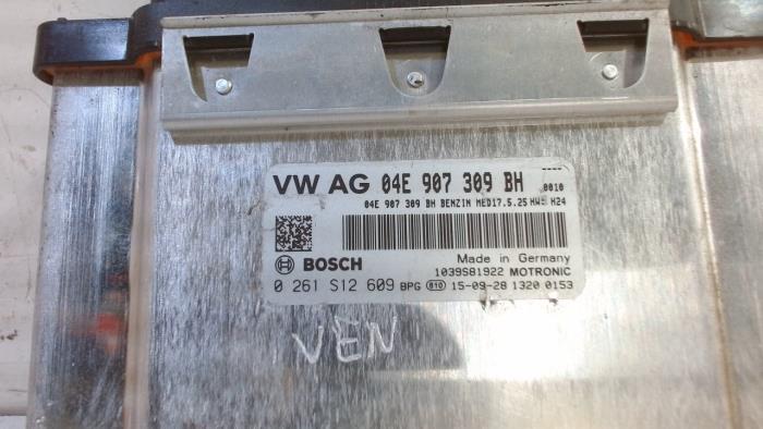 Engine management computer from a Skoda Octavia 2015