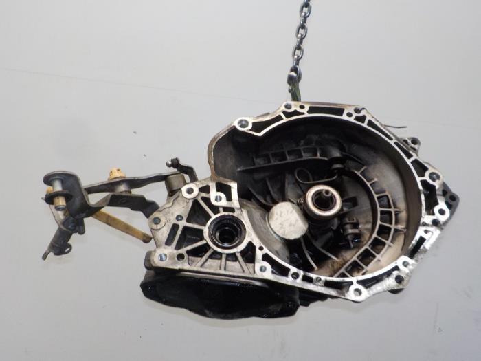 Gebrauchte Getriebe Opel Corsa Preis € 74,99 Margenregelung angeboten von Van der Ven Autorecycling B.V.