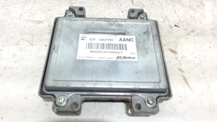 Used Engine management computer Opel Antara Price € 145,00 Margin scheme offered by Van der Ven Autorecycling B.V.