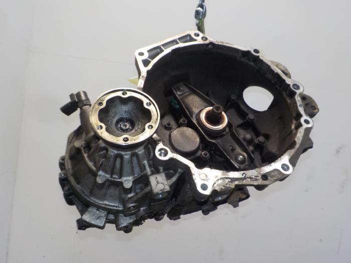 Gebrauchte Getriebe Volkswagen Beetle Preis € 174,99 Margenregelung angeboten von Van der Ven Autorecycling B.V.