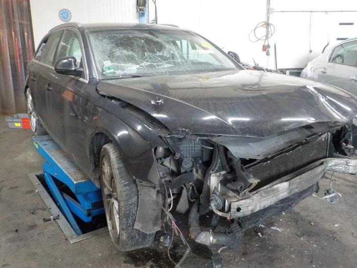 Drosselklappengehäuse van een Audi A4 2008