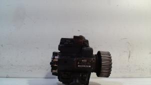 Usagé Pompe carburant mécanique Audi A4 Prix € 150,00 Règlement à la marge proposé par Van der Ven Autorecycling B.V.