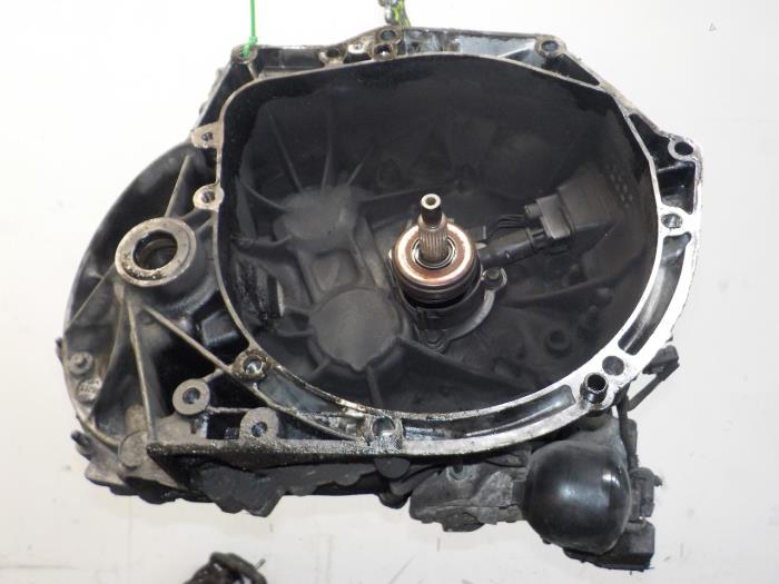 Usagé Boite de vitesses Citroen DS5 Prix € 424,99 Règlement à la marge proposé par Van der Ven Autorecycling B.V.