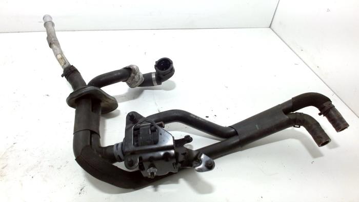 Begagnade Vattenpump Audi RS6 Pris € 165,00 Marginaltabell erbjuds av Van der Ven Autorecycling B.V.