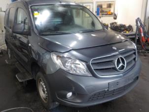Engine management computer from a Mercedes Citan 2015