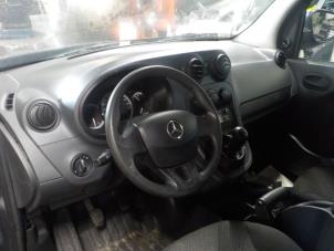 Engine management computer from a Mercedes Citan 2015