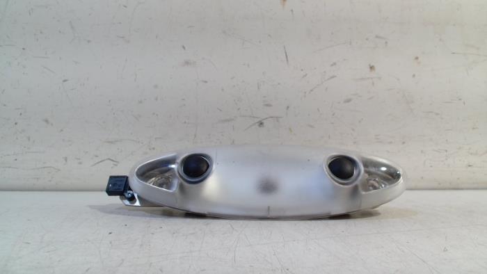 Begagnade Innerbelysning, fram Mini ONE Pris € 20,00 Marginaltabell erbjuds av Van der Ven Autorecycling B.V.