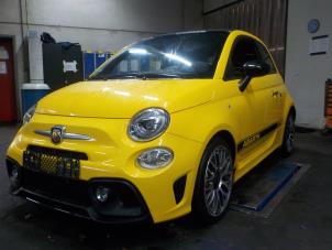 Bloc ABS d'un Fiat 500 2017