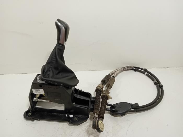 Gebrauchte Schaltbox BMW 2-Serie Preis € 90,00 Margenregelung angeboten von Van der Ven Autorecycling B.V.