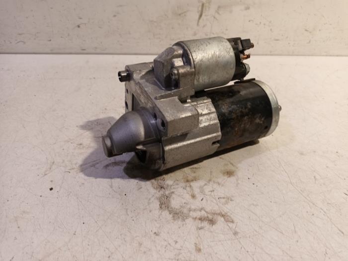 Used Engine management computer Peugeot 3008 Price € 35,00 Margin scheme offered by Van der Ven Autorecycling B.V.