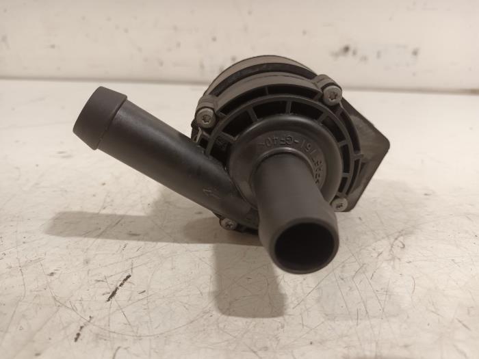 Begagnade Vattenpump Jaguar XF Pris € 25,00 Marginaltabell erbjuds av Van der Ven Autorecycling B.V.