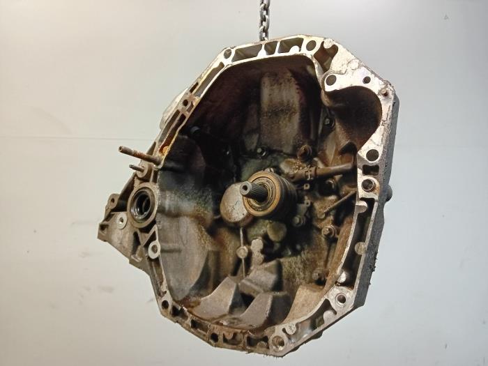 Gebrauchte Getriebe Renault Twingo Preis € 99,99 Margenregelung angeboten von Van der Ven Autorecycling B.V.
