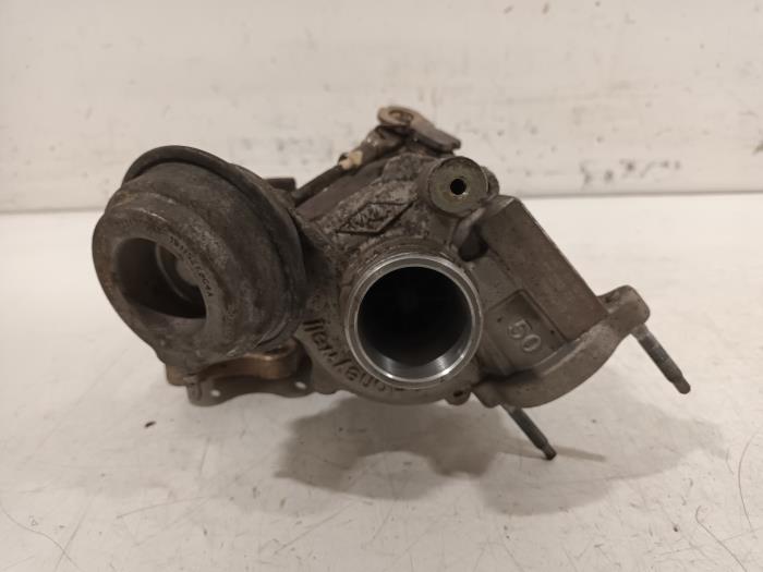 Usagé Turbo Peugeot 308 Prix € 199,99 Règlement à la marge proposé par Van der Ven Autorecycling B.V.