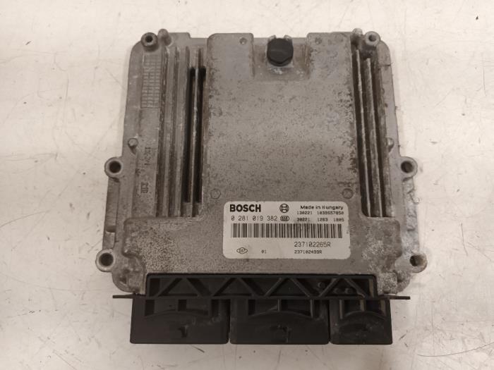 Used Engine management computer Opel Movano Price € 340,00 Margin scheme offered by Van der Ven Autorecycling B.V.