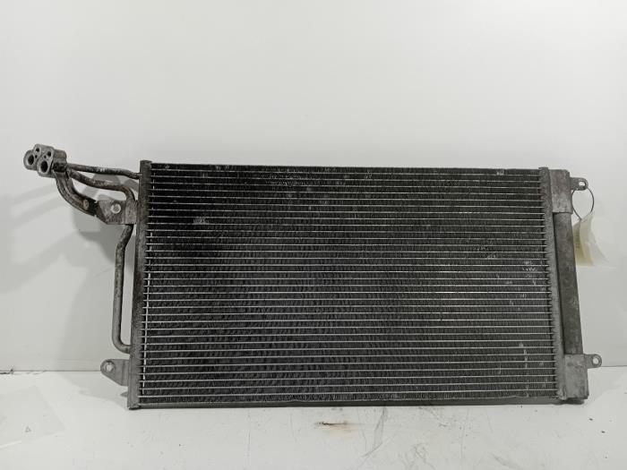 Begagnade AC-radiator Seat Ibiza Pris € 40,00 Marginaltabell erbjuds av Van der Ven Autorecycling B.V.