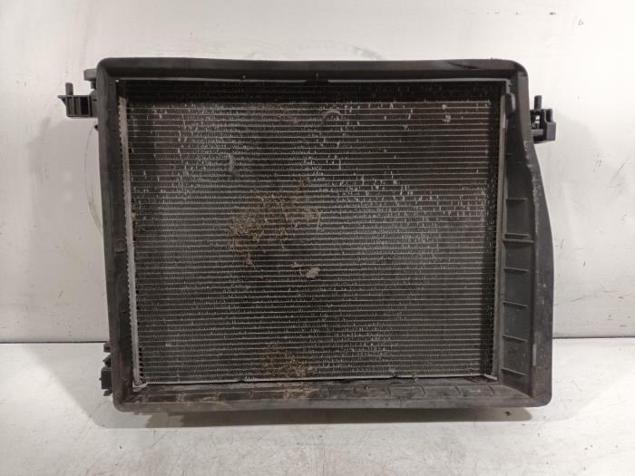 Usagé Radiateur Renault Talisman Prix € 55,00 Règlement à la marge proposé par Van der Ven Autorecycling B.V.