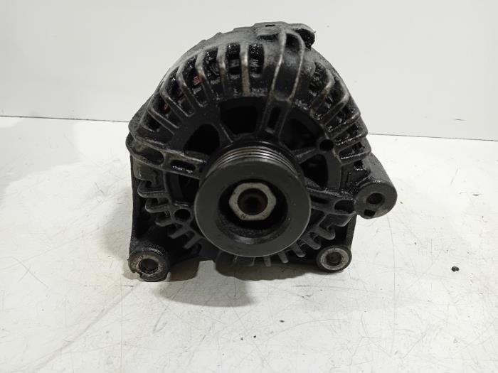 Begagnade Dynamo Landrover Freelander Pris € 125,00 Marginaltabell erbjuds av Van der Ven Autorecycling B.V.