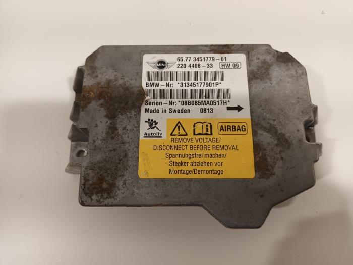 Używane Modul poduszki powietrznej Austin Mini Cena € 40,00 Procedura marży oferowane przez Van der Ven Autorecycling B.V.