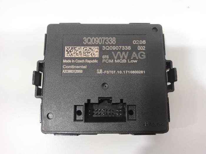 Used Computer, miscellaneous Volkswagen E-Golf Price € 40,00 Margin scheme offered by Van der Ven Autorecycling B.V.