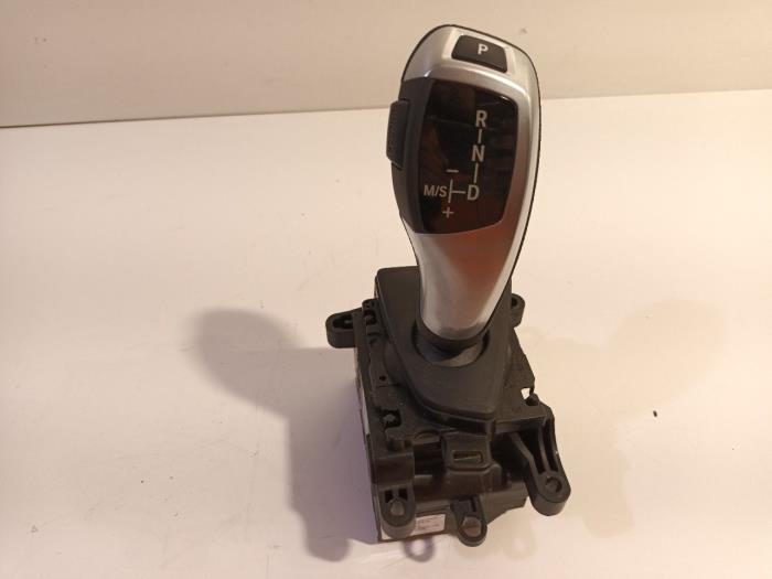 Gebrauchte Schaltbox BMW 3-Serie Preis € 75,00 Margenregelung angeboten von Van der Ven Autorecycling B.V.