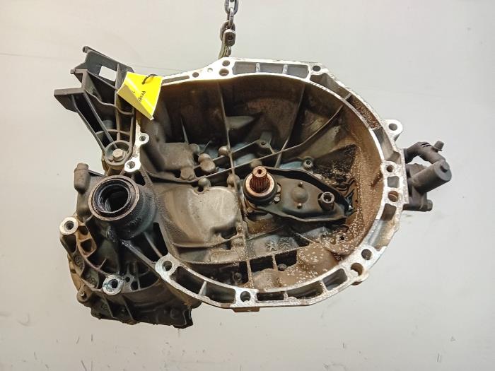 Gebrauchte Getriebe Peugeot 208 Preis € 114,99 Margenregelung angeboten von Van der Ven Autorecycling B.V.