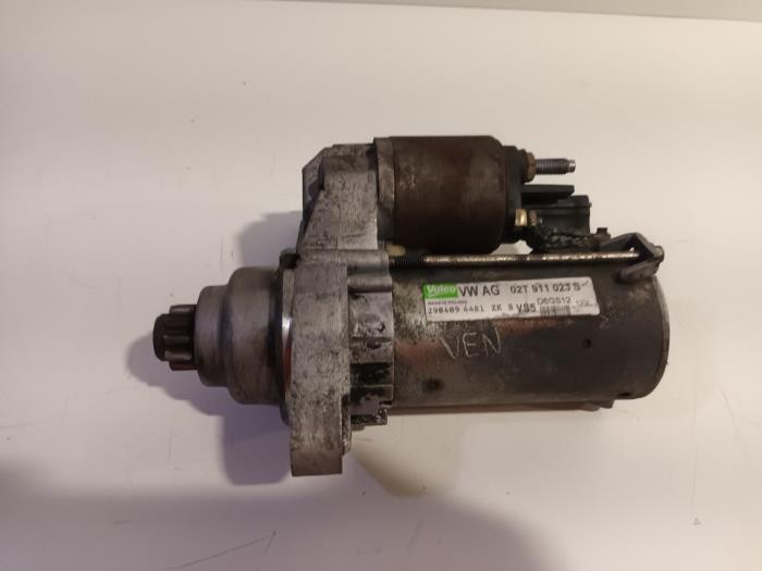 Used Engine management computer Volkswagen Golf Price € 30,00 Margin scheme offered by Van der Ven Autorecycling B.V.