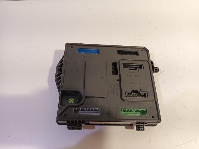Used Body control computer Renault Megane Price € 60,00 Margin scheme offered by Van der Ven Autorecycling B.V.