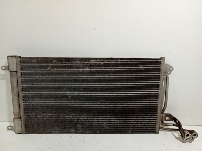 Begagnade AC-radiator Seat Ibiza Pris € 59,00 Marginaltabell erbjuds av Van der Ven Autorecycling B.V.