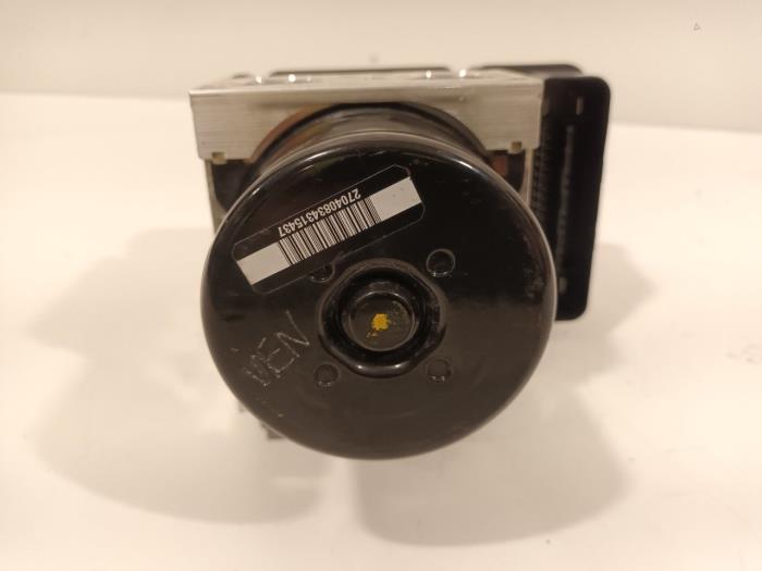 Gebrauchte ABS Pumpe Landrover Evoque Preis € 195,00 Margenregelung angeboten von Van der Ven Autorecycling B.V.