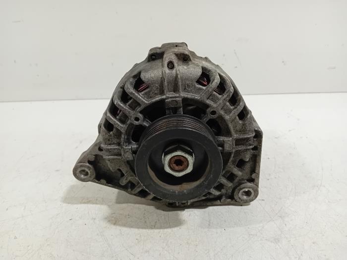 Begagnade Dynamo Audi A4 Pris € 30,00 Marginaltabell erbjuds av Van der Ven Autorecycling B.V.