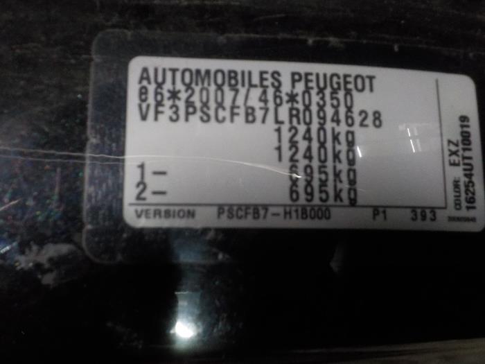 Engine management computer from a Peugeot 108 2021