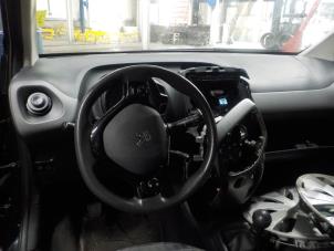Engine management computer from a Peugeot 108 2021